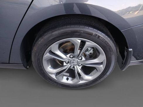 Used 2023 Honda Accord EX image 8
