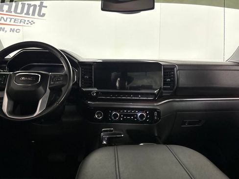 Used 2023 GMC Sierra 1500 SLT w/ SLT Premium Package AWD/4WD image 26