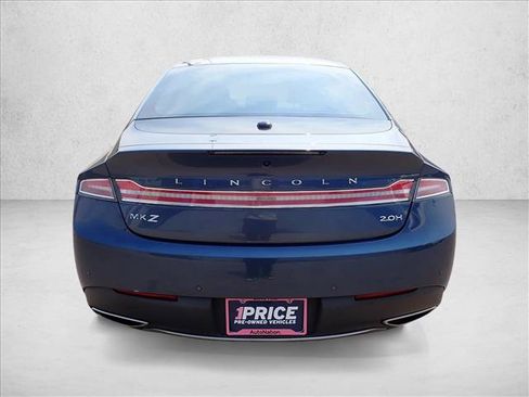 Used 2019 Lincoln MKZ Reserve w/ Reserve Plus Package FWD image 3