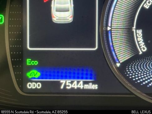 Used 2025 Lexus ES 300h w/ Premium Package FWD image 22