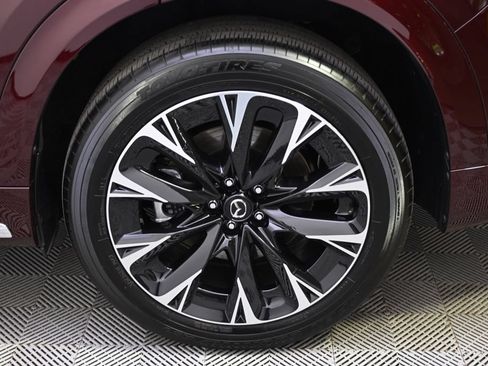 Certified 2026 MAZDA CX-90 3.3 Turbo S w/ Premium Plus AWD/4WD image 17