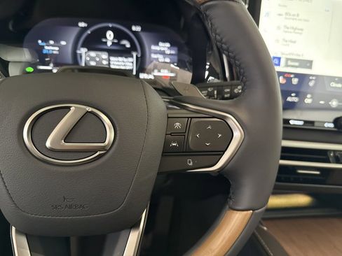 Certified 2026 Lexus RX 350 w/ Convenience Package image 27