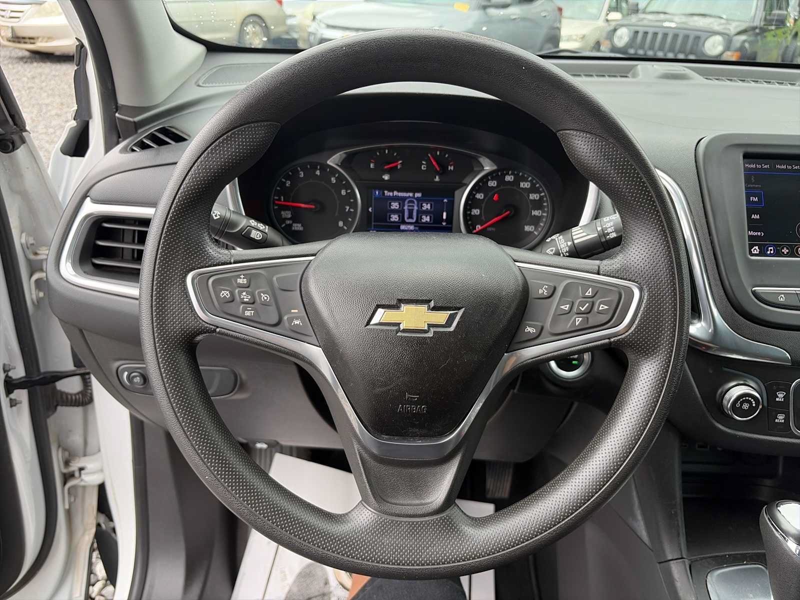 Used 2020 Chevrolet Equinox LT FWD image 11