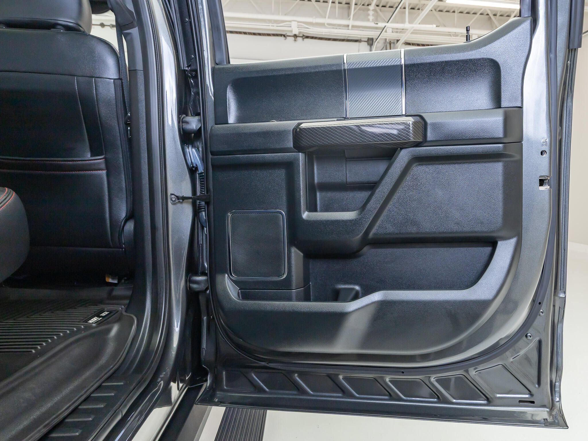 Used 2020 Ford F150 Lariat w/ Equipment Group 502A Luxury AWD/4WD image 39