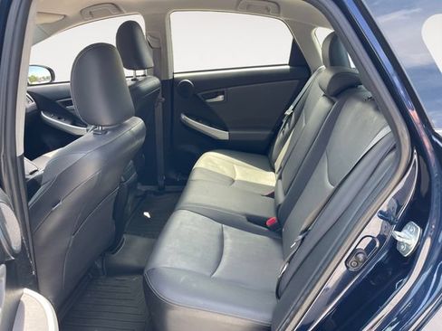Used 2015 Toyota Prius Four FWD image 13