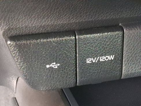 Used 2023 Toyota Camry LE image 27