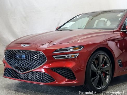 Used 2022 Genesis G70 3.3T w/ Sport Prestige Package AWD/4WD image 4