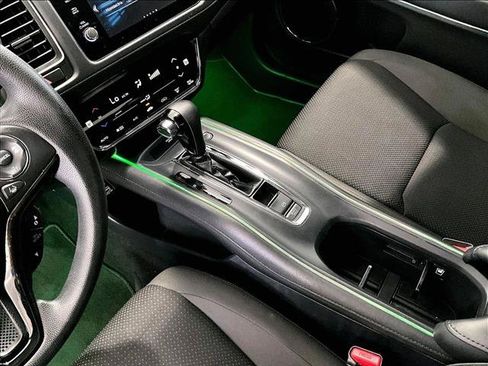 Used 2021 Honda HR-V EX image 15