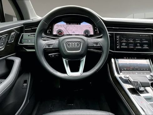Used 2023 Audi Q7 3.0T Premium Plus AWD/4WD image 8