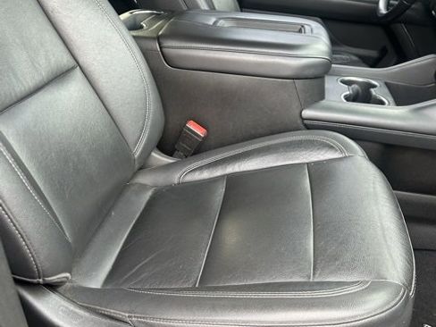 Used 2021 Chevrolet Tahoe LT image 12