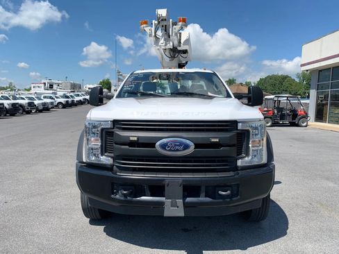 Used 2019 Ford F450 XL w/ Snow Plow Prep Package RWD image 2