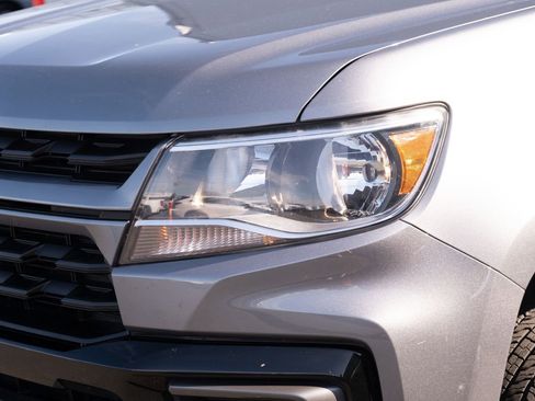 Used 2021 Chevrolet Colorado LT w/ Fleet Safety Package image 17