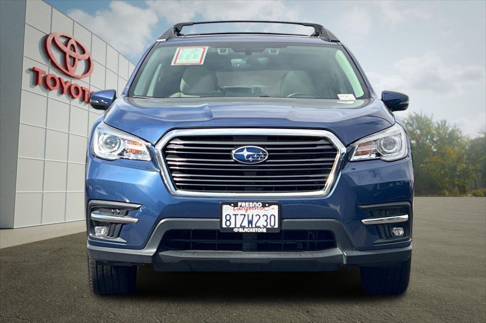 Used 2021 Subaru Ascent Limited w/ Technology Package AWD/4WD image 8