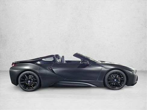 Used 2019 BMW i8 Roadster AWD/4WD image 4