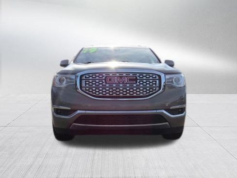 Used 2019 GMC Acadia Denali w/ Technology Package image 8