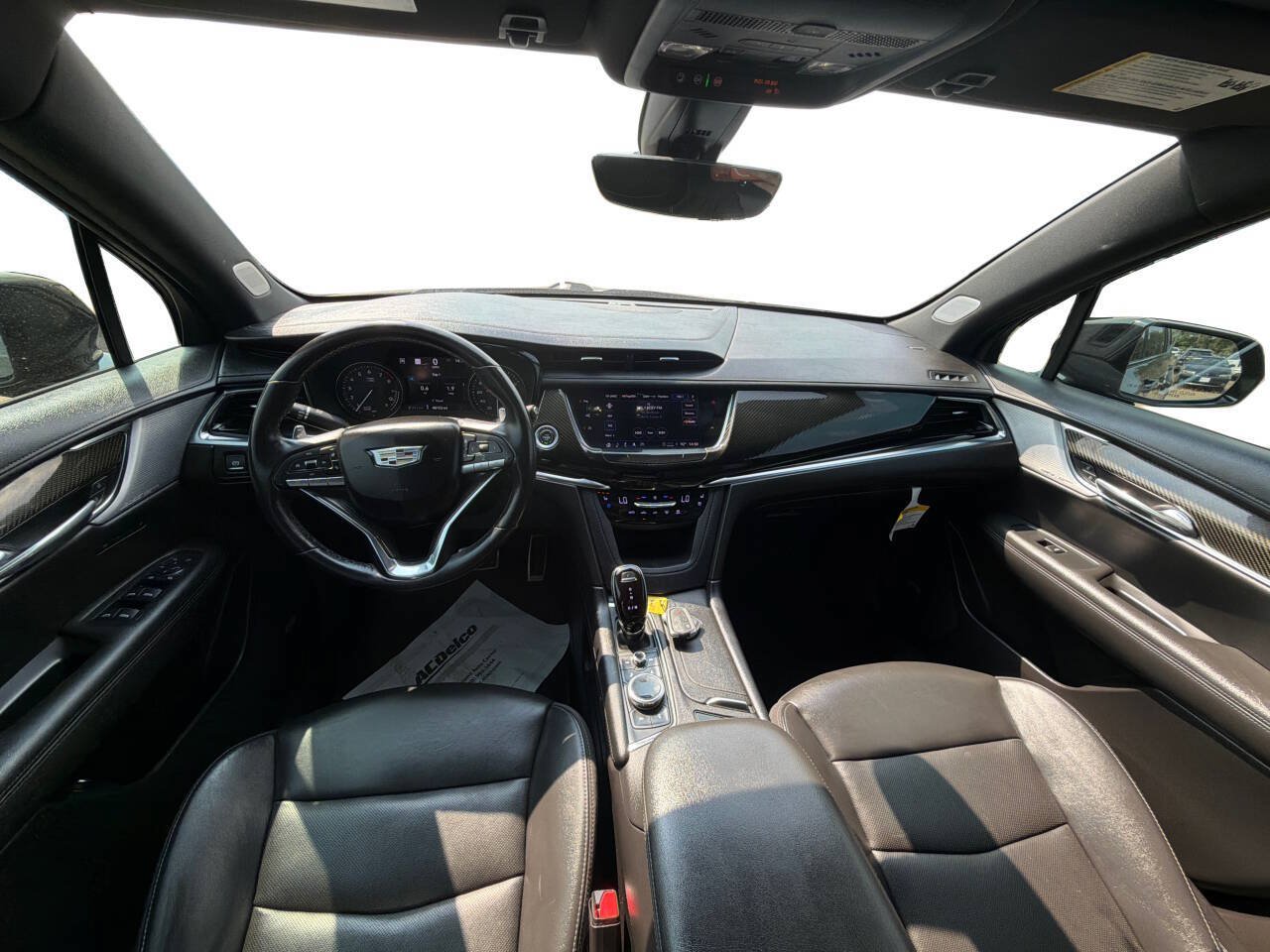 Used 2023 Cadillac XT6 Sport w/ Technology Package AWD/4WD image 12