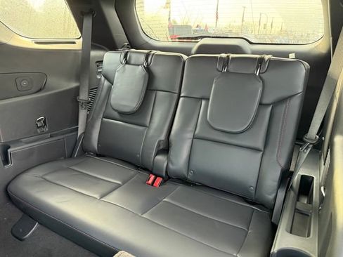 New 2026 Ford Explorer ST-Line w/ ST-Line Street Pack image 14