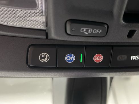 Certified 2021 GMC Sierra 1500 AT4 w/ AT4 Preferred Package AWD/4WD image 30