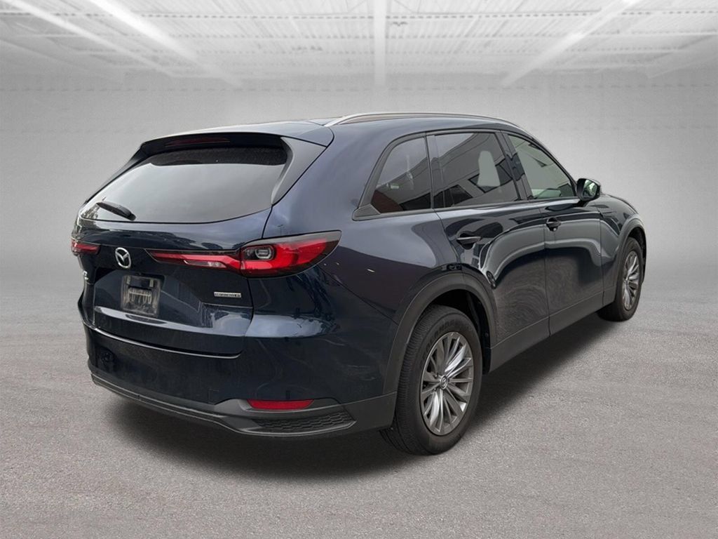 Used 2024 MAZDA CX-90 3.3 Turbo w/ Preferred Package AWD/4WD image 4