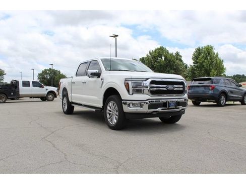 Used 2024 Ford F150 Lariat w/ FX4 Off-Road Package AWD/4WD image 7