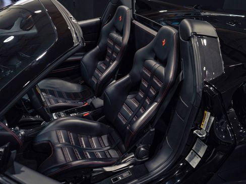 Used 2016 Ferrari 488 Spider image 2