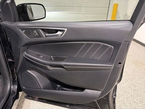 Used 2022 Ford Edge ST w/ Equipment Group 401A image 41