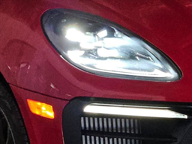 Used 2024 Porsche Macan GTS AWD/4WD image 3