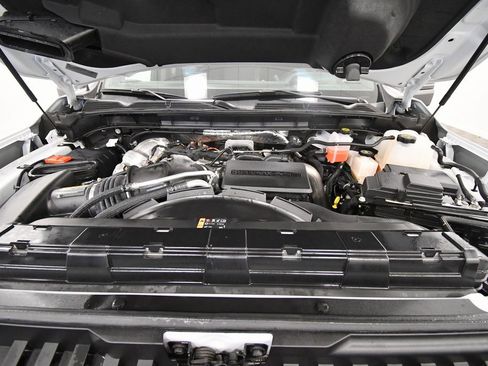 Used 2024 GMC Sierra 2500 SLE image 12