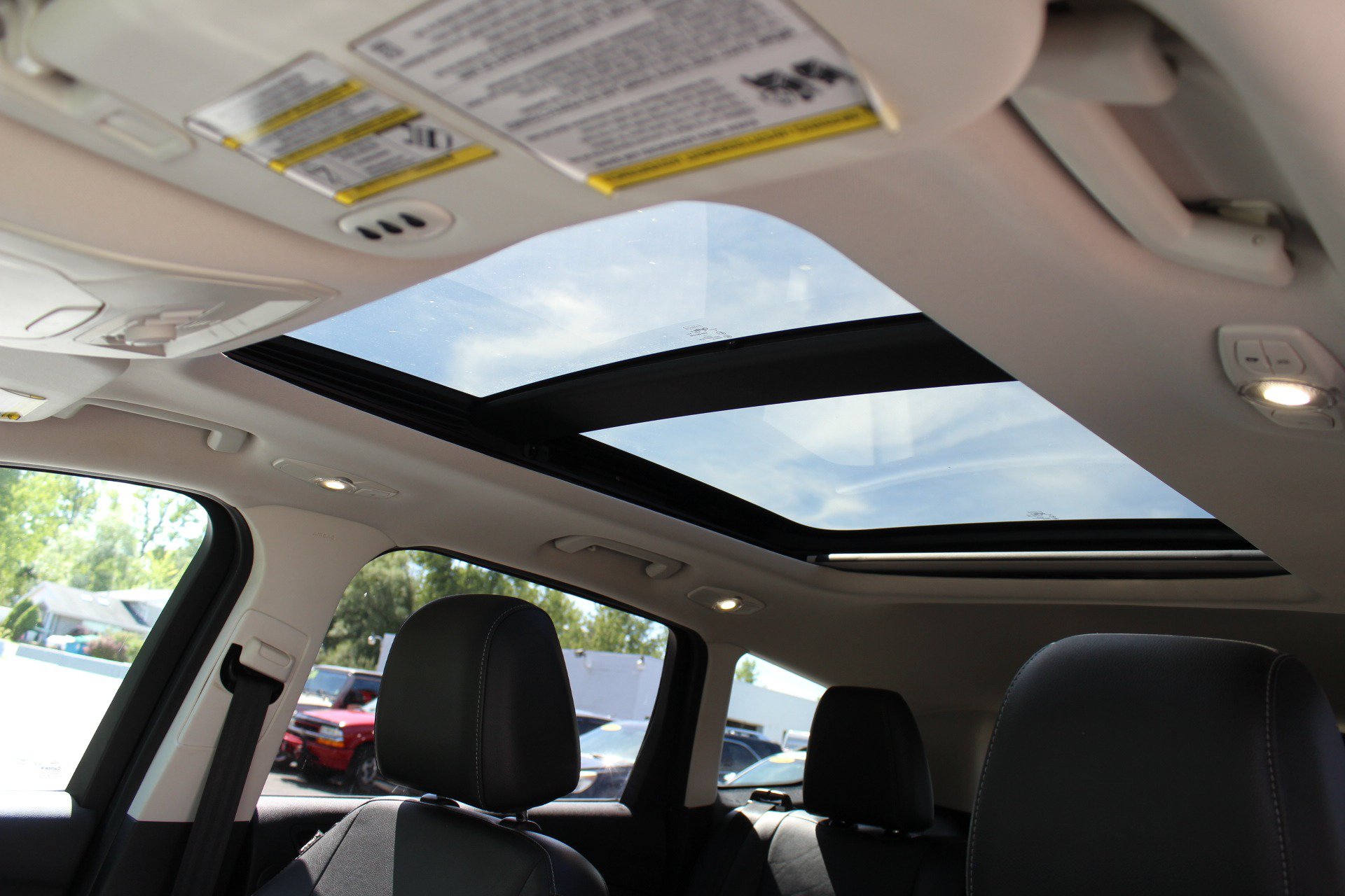 Used 2014 Ford Escape Titanium AWD/4WD image 18