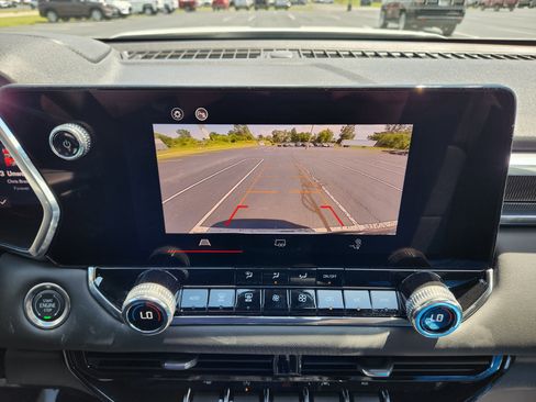 New 2025 GMC Canyon Elevation w/ Convenience Package image 11