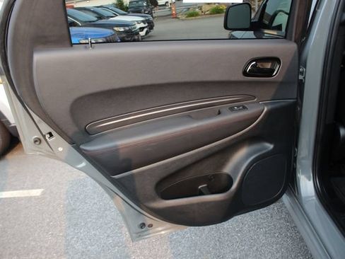Used 2022 Dodge Durango R/T w/ Tow 'N Go Package AWD/4WD image 24