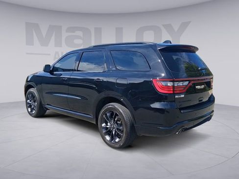 Used 2023 Dodge Durango GT w/ Blacktop Package AWD/4WD image 3