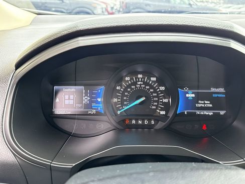 Used 2024 Ford Edge SEL w/ Convenience Package image 11