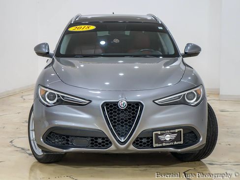 Used 2018 Alfa Romeo Stelvio AWD image 5