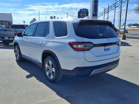 Used 2024 Honda Pilot EX-L image 5