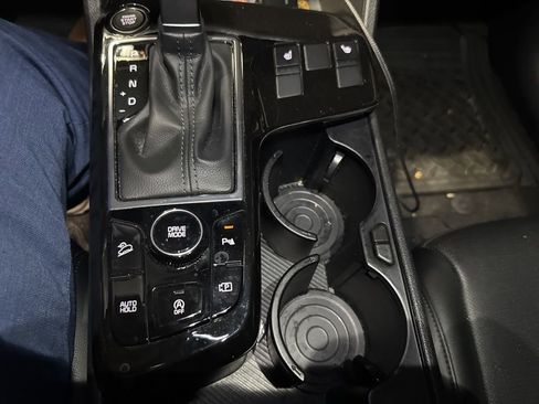 Used 2023 Kia Sportage SX image 29