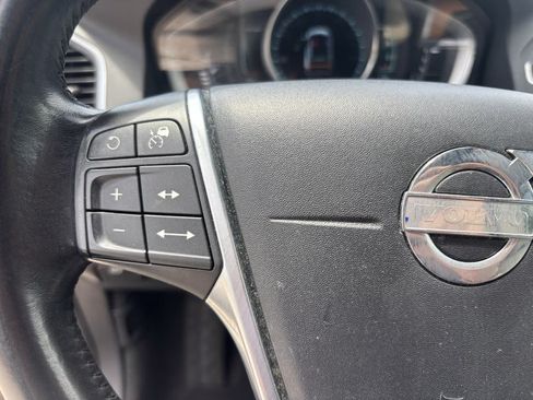 Used 2015 Volvo XC60 T5 Platinum FWD image 41