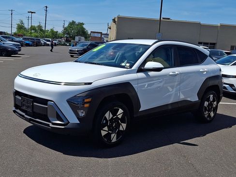 Certified 2024 Hyundai Kona SEL AWD/4WD image 3