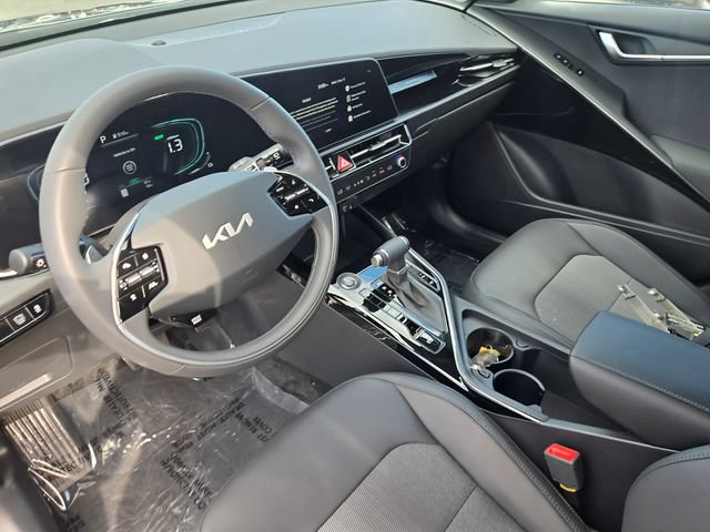 New 2026 Kia Niro EX FWD image 10