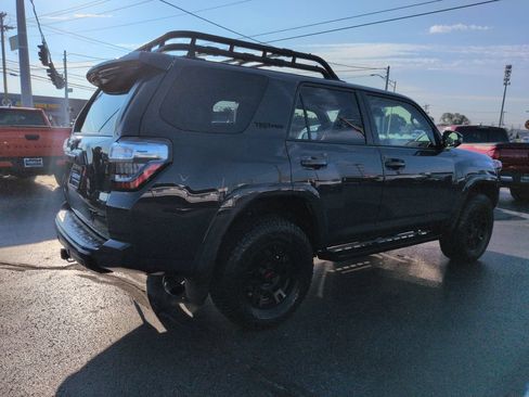 Used 2024 Toyota 4Runner TRD Pro AWD/4WD image 5