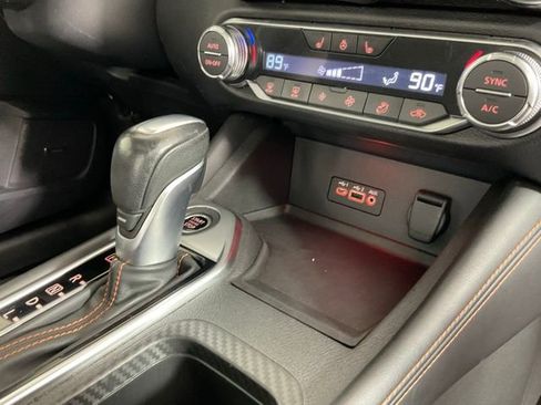 Used 2023 Nissan Sentra SR w/ SR Premium Package image 19