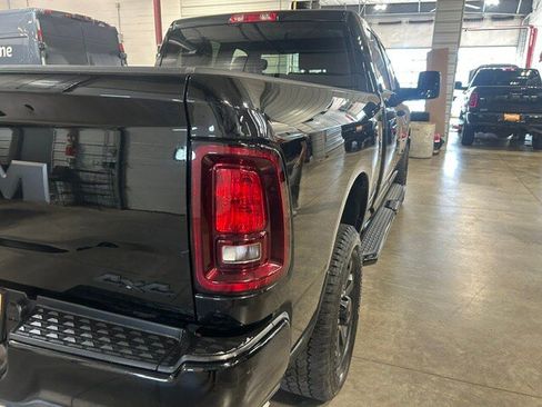 Used 2025 RAM 2500 Big Horn AWD/4WD image 22