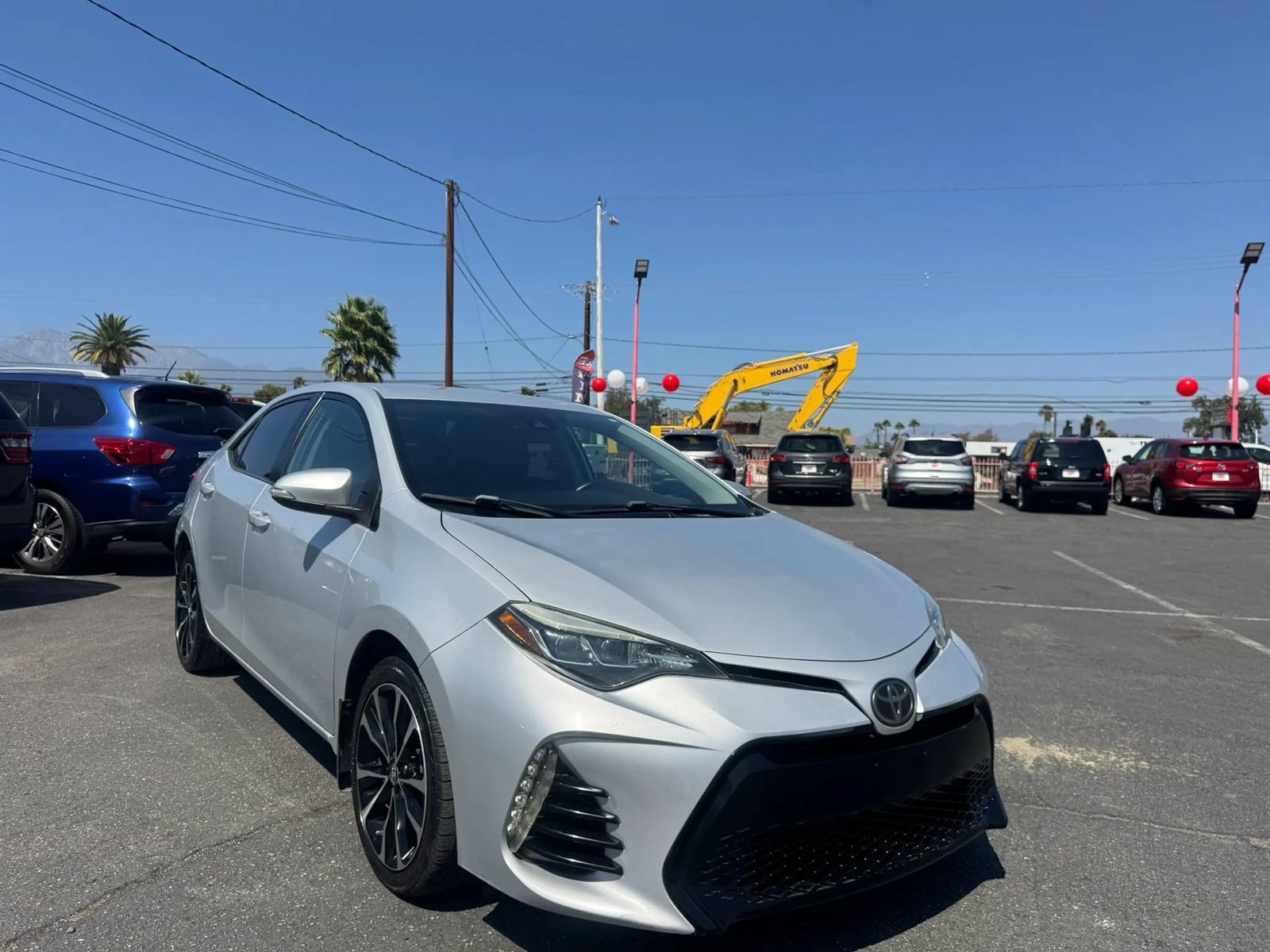 Used 2017 Toyota Corolla SE w/ Carpet Mat Package (TMS) FWD image 12