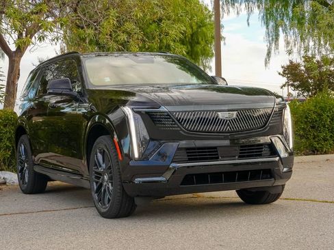 New 2026 Cadillac Escalade IQL Sport 1 w/ LPO, ONYX Package image 5