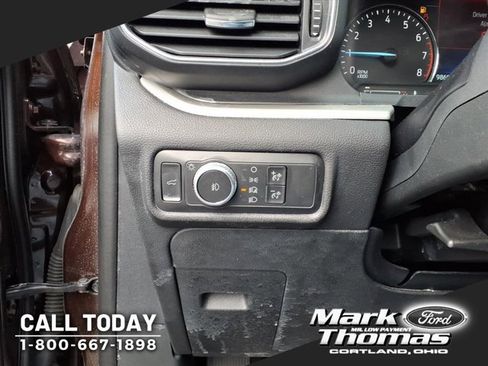 Used 2020 Ford Explorer XLT w/ Equipment Group 202A image 11