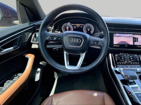 Used 2023 Audi Q8 Premium Plus w/ Premium Plus Package AWD/4WD image 6