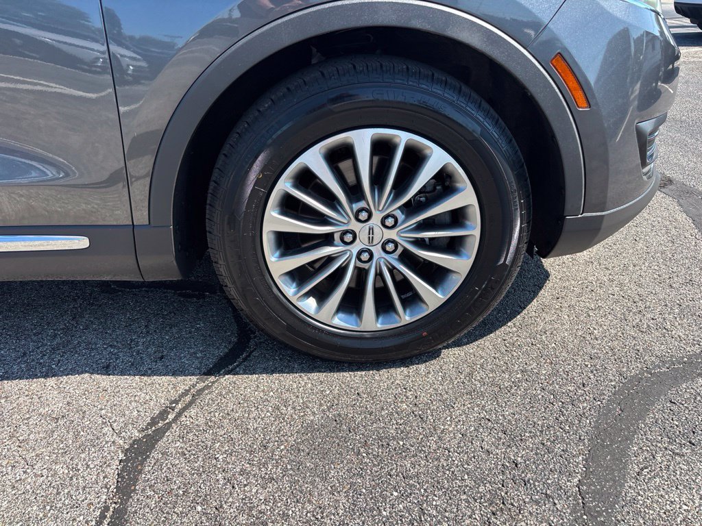 Used 2018 Lincoln MKX Select w/ Lincoln MKX Climate Package FWD image 9