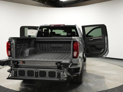 New 2026 GMC Sierra 1500 Elevation image 12