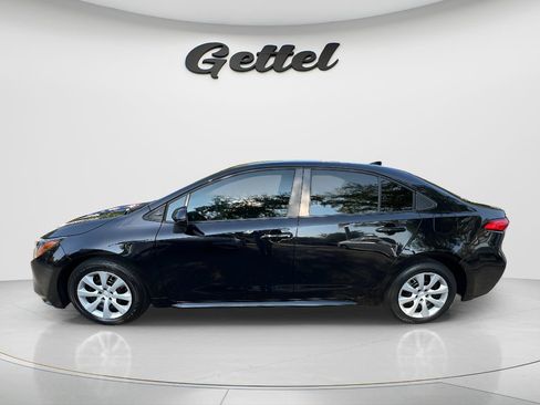 Used 2024 Toyota Corolla LE FWD image 8