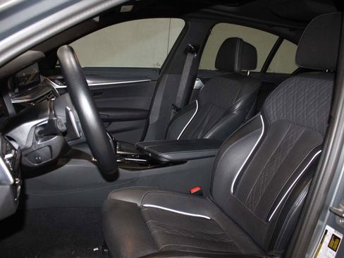 Certified 2023 BMW 530i w/ M Sport Package image 14